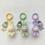 DIY-03 座り姿バージョン、現象的ヒット商品、ファッションアクセサリー・キーホルダー・バッグチャーム・スマホチャームとして活用可能で、贈り物にも最適なアイテム - Image 9