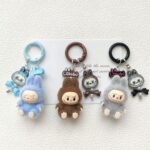 DIY-03 座り姿バージョン、現象的ヒット商品、ファッションアクセサリー・キーホルダー・バッグチャーム・スマホチャームとして活用可能で、贈り物にも最適なアイテム - Image 5